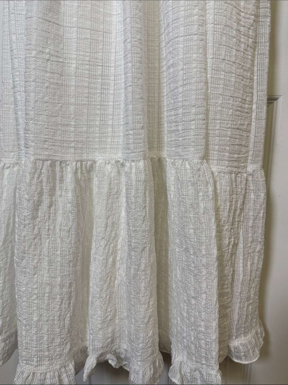 Moon River White Textured Tiered Midi Dress | Smocked Waist Boho Cottagecore M - Picture 8 of 9
